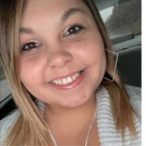 Meet your Posher, Tosha